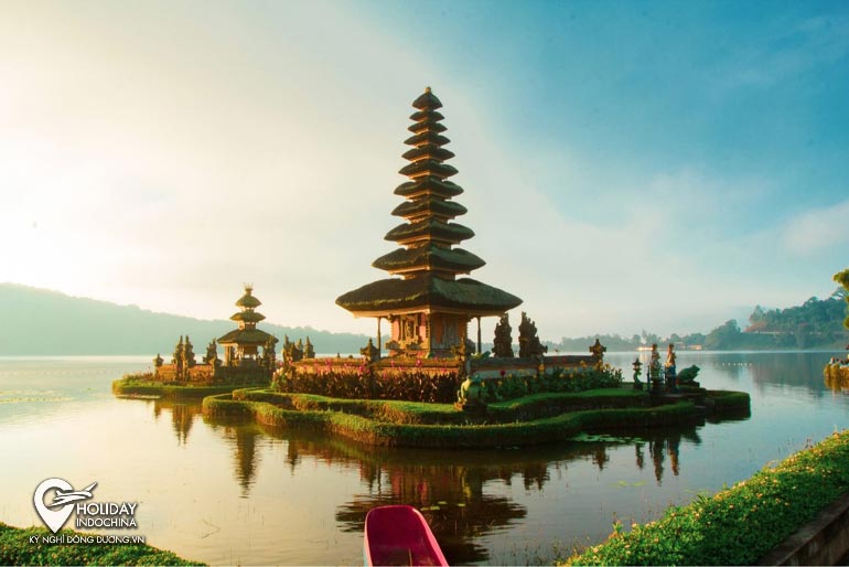 Đền Ulun Danu