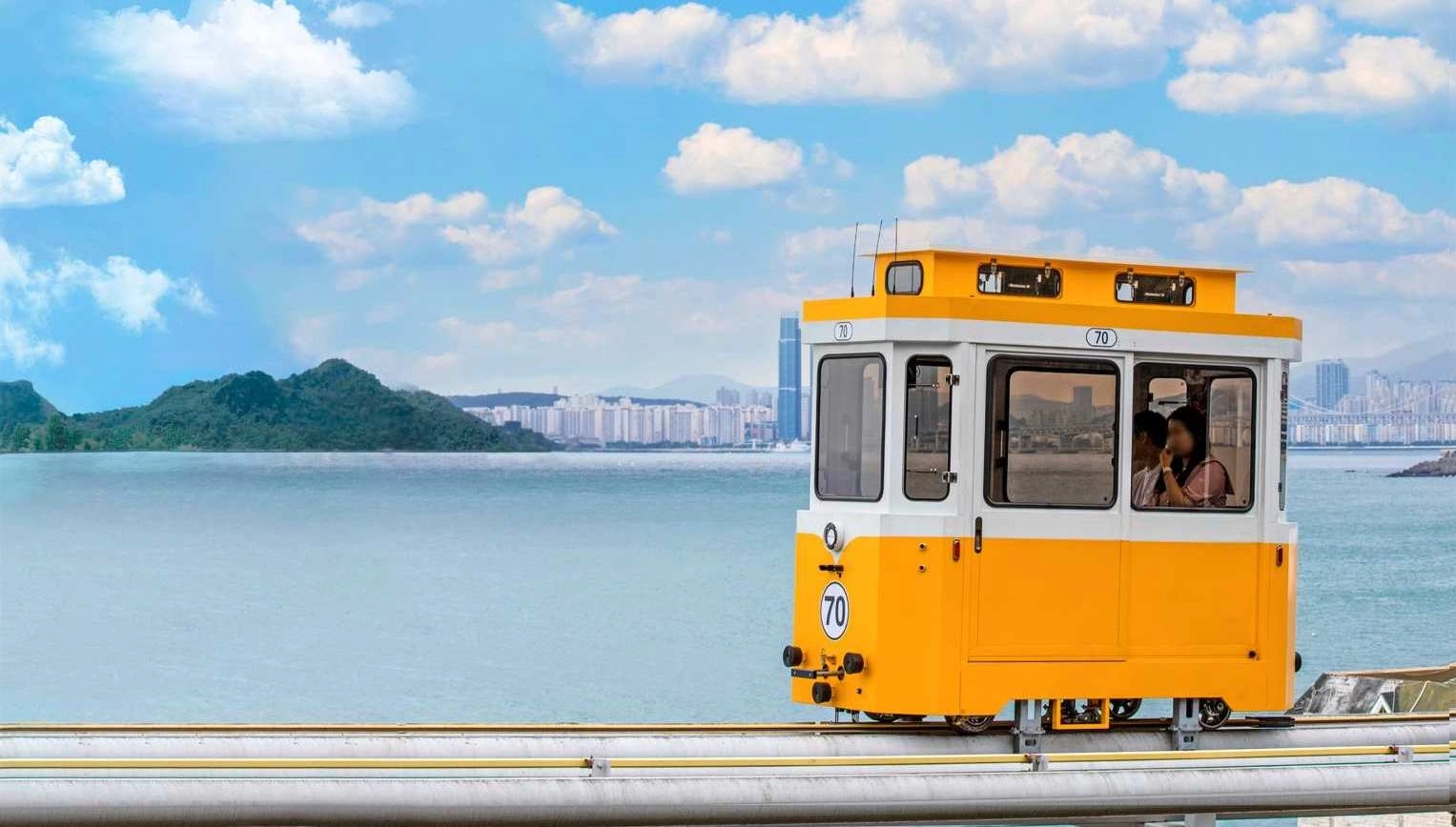 Tàu điện ven biển Haeundae