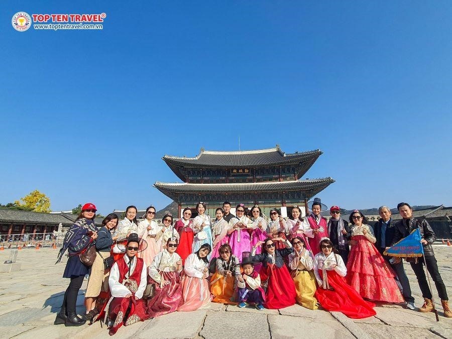Mặc Hanbok