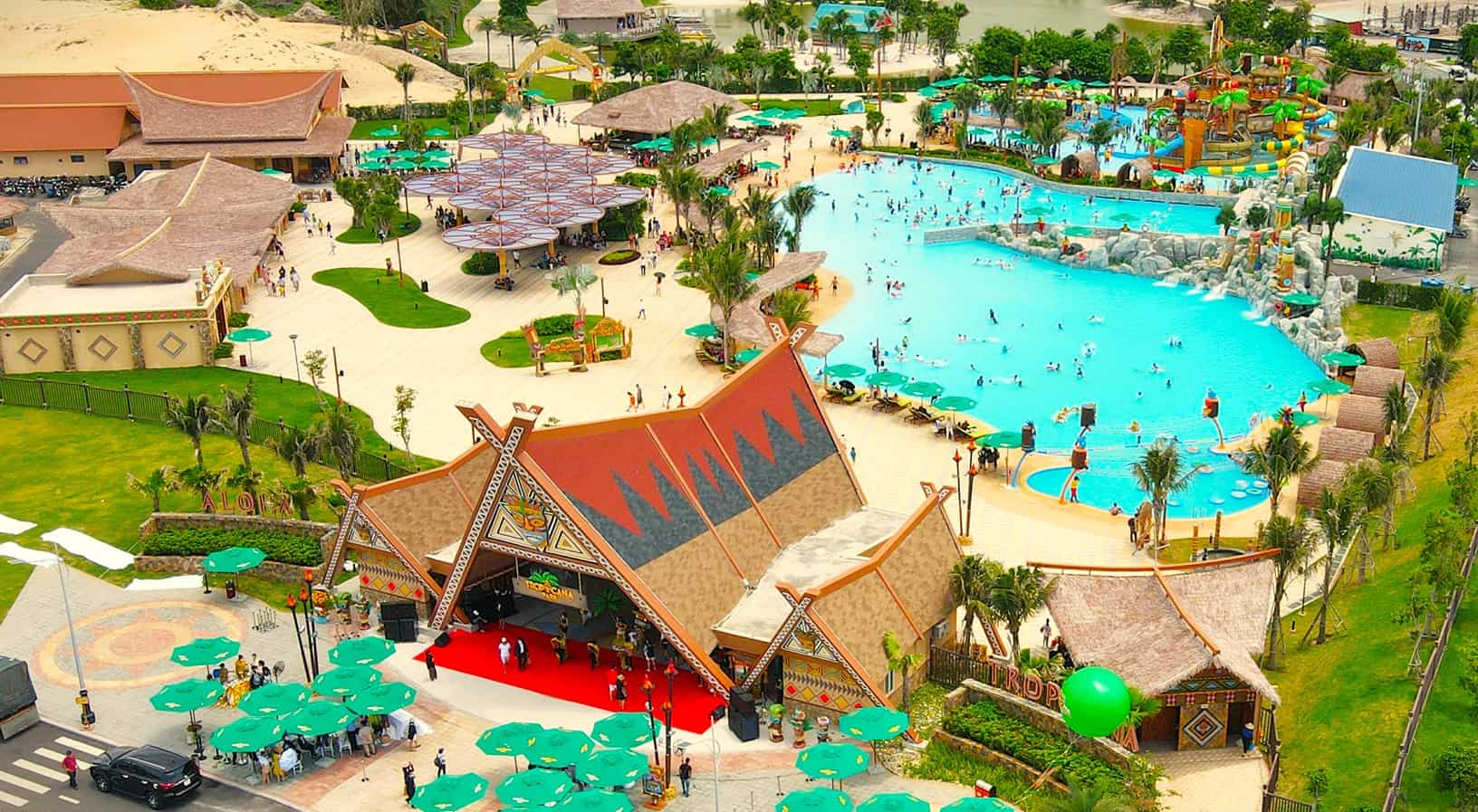 Công viên nước Tropicana
