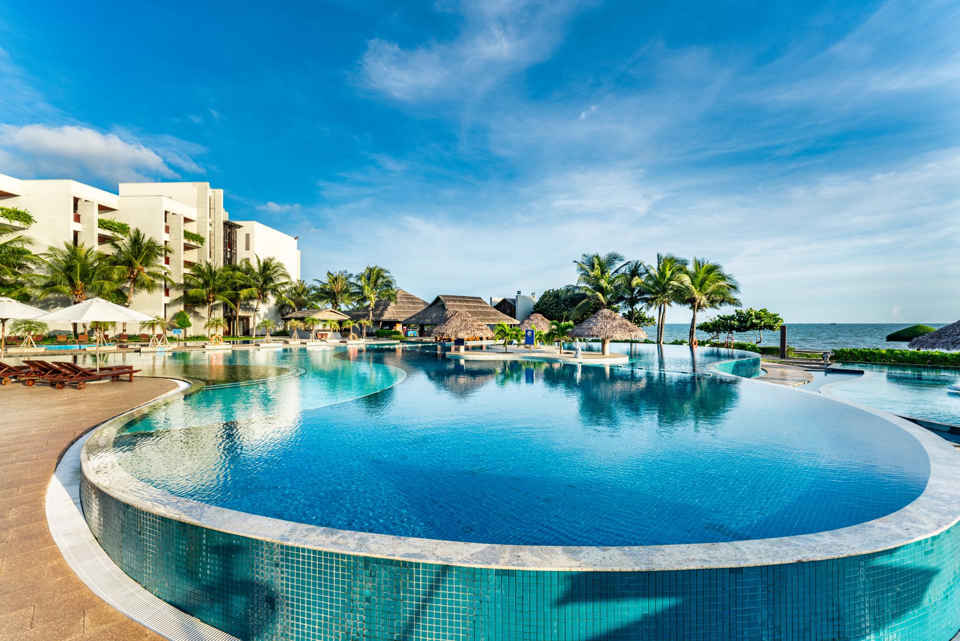 Hồ bơi khổng lồ Vietsovpetro
