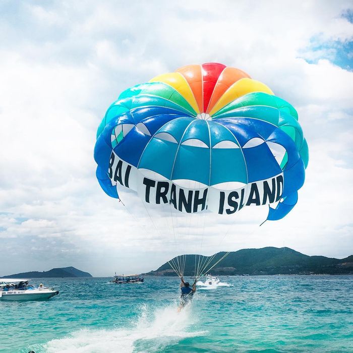 Nhảy dù Bãi Tranh
