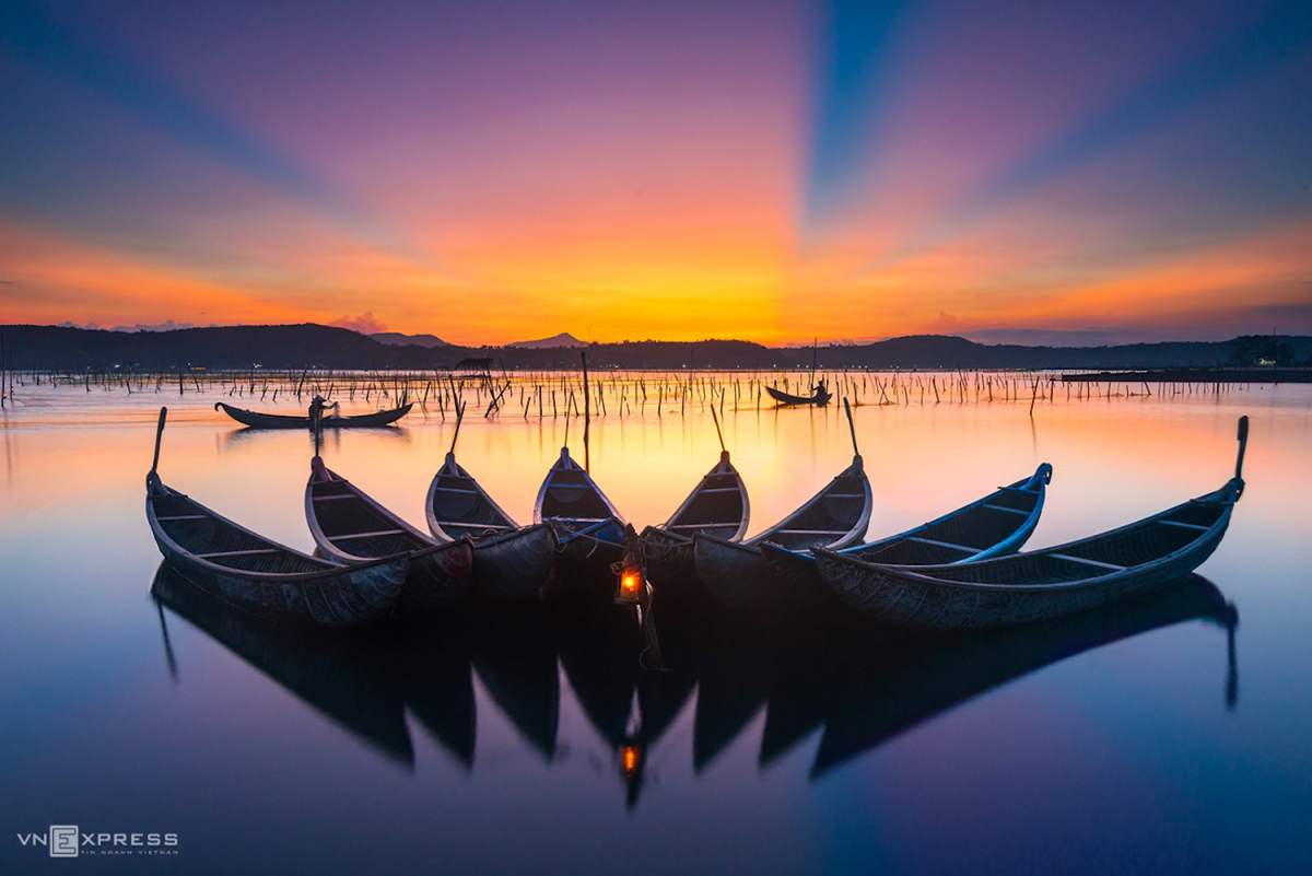 Đầm Ô Loan